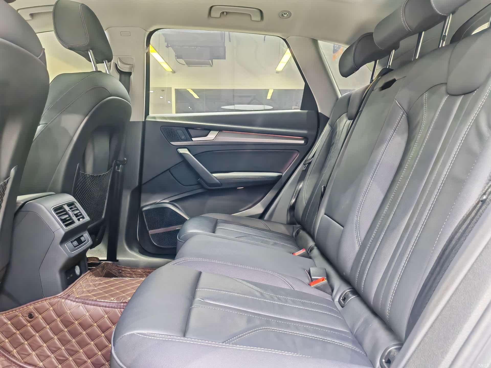Audi Q5L, 2021 6