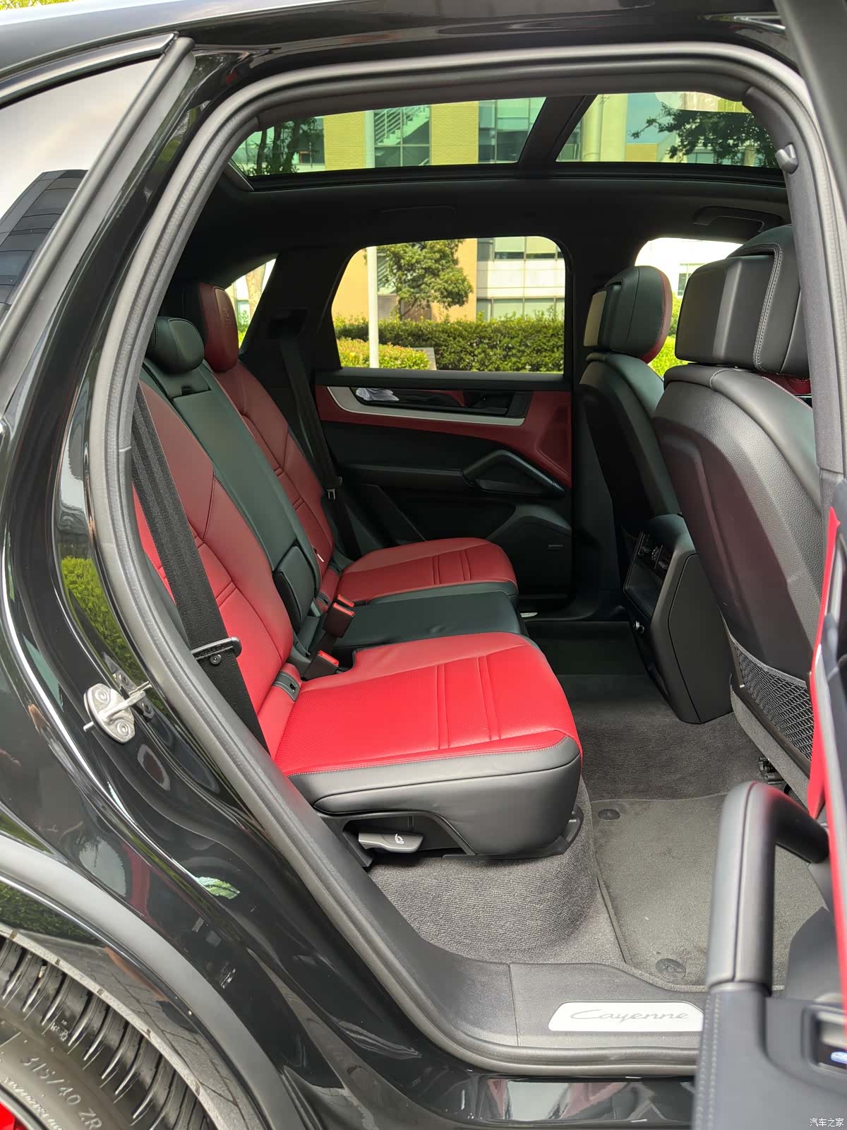 Porsche Cayenne, 2025 15