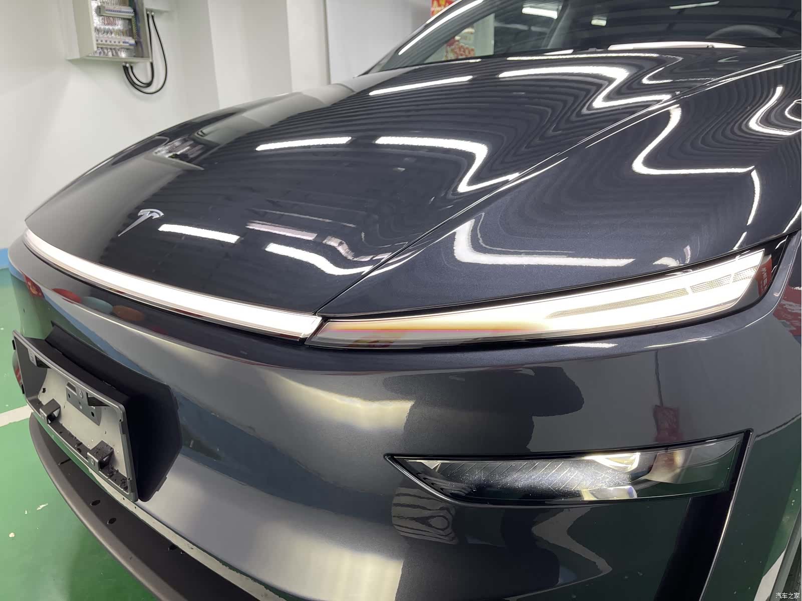 Tesla Model Y, 2025 32