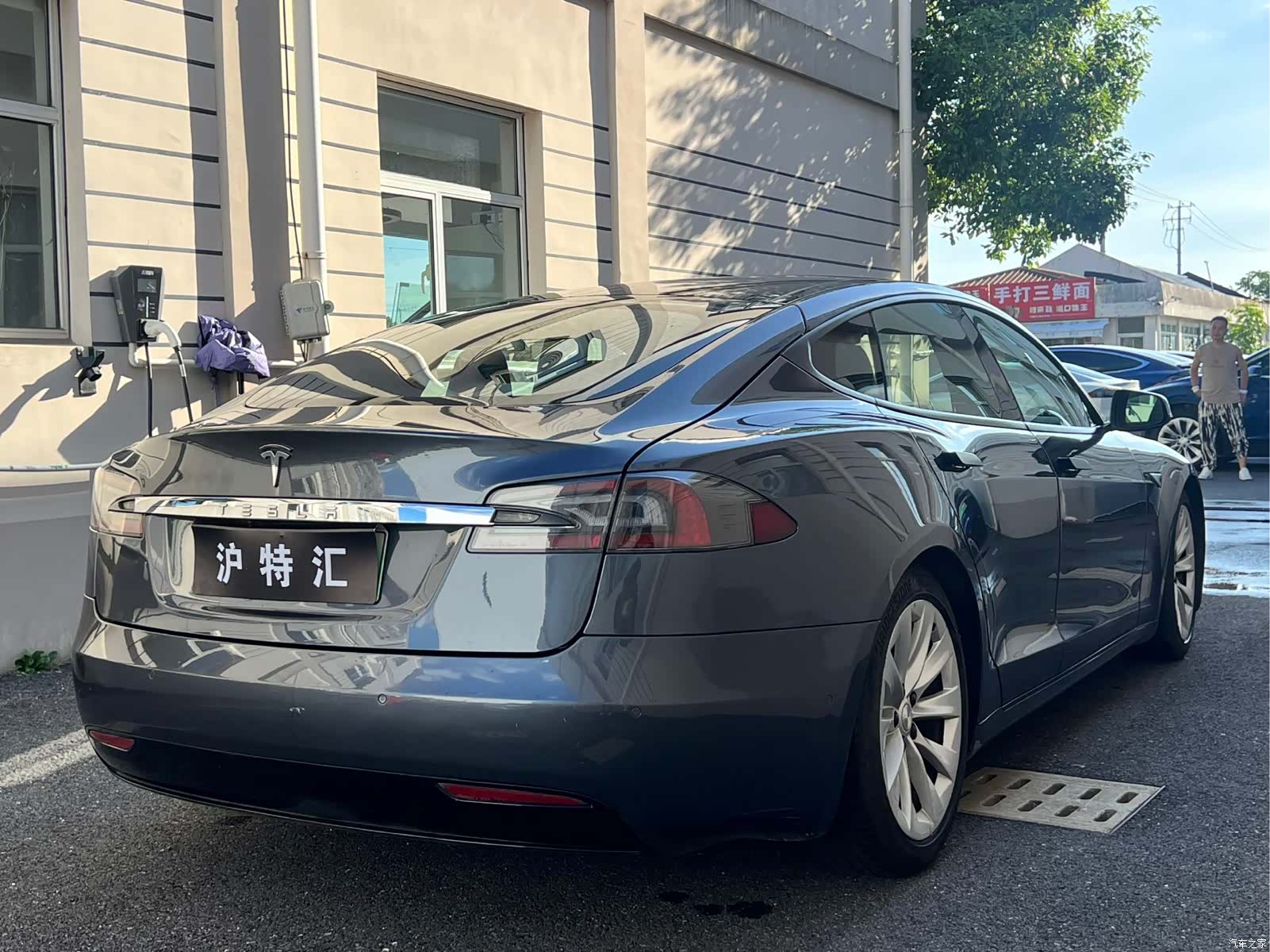 Tesla Model S, 2017 6