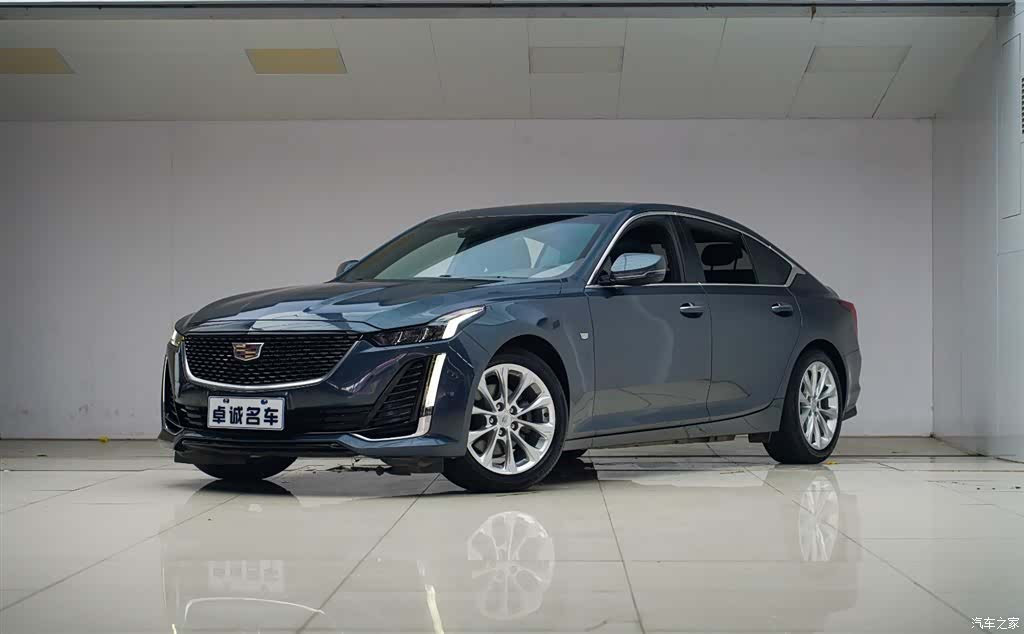 Cadillac CT5, 2022 1