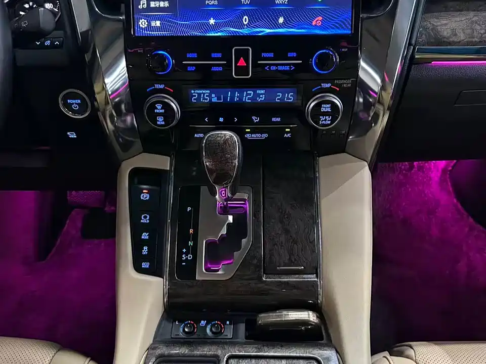 Toyota Elfa Toyota Elfa
