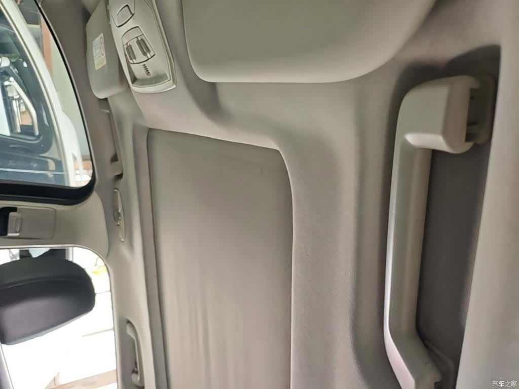 Ford Kuga, 2015 14