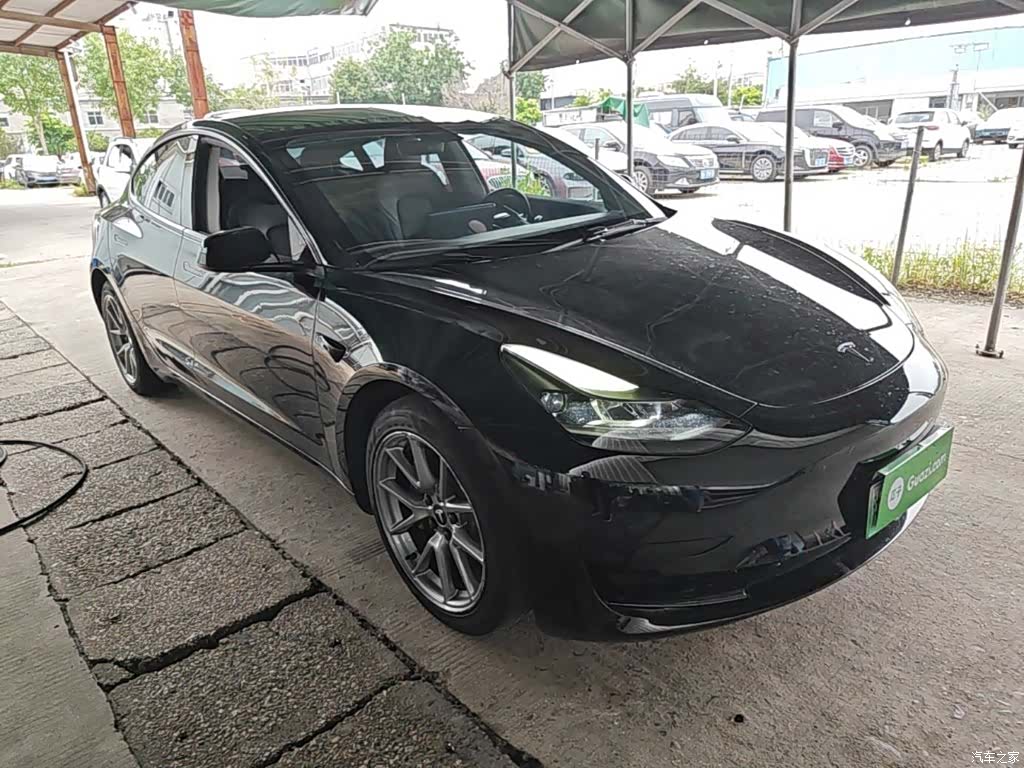 Tesla Model 3, 2022 4