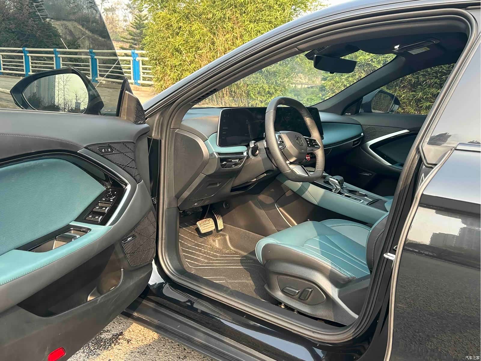 MG MG7, 2023 все фото
