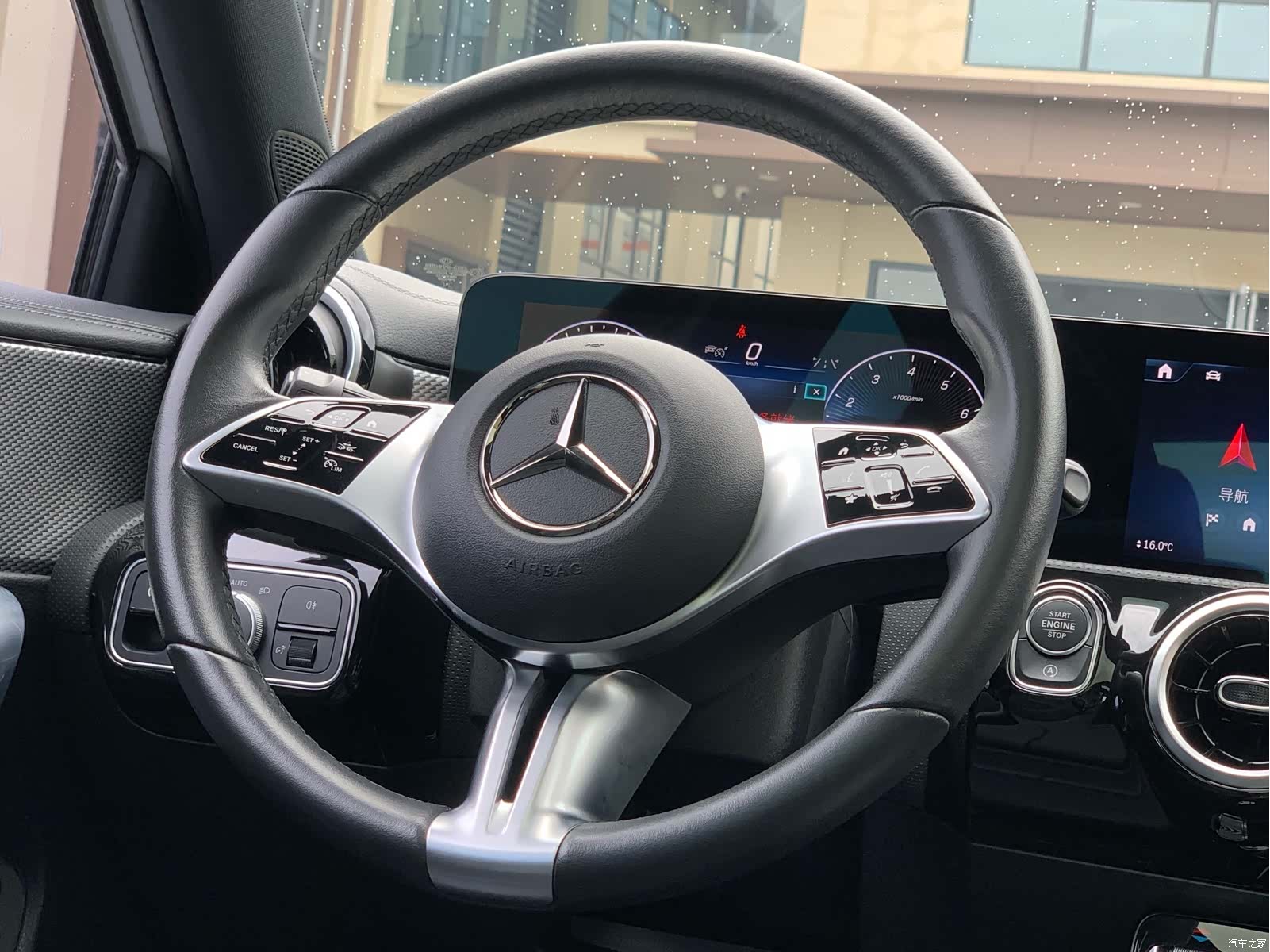 Mercedes-Benz A-Class, 2024 18