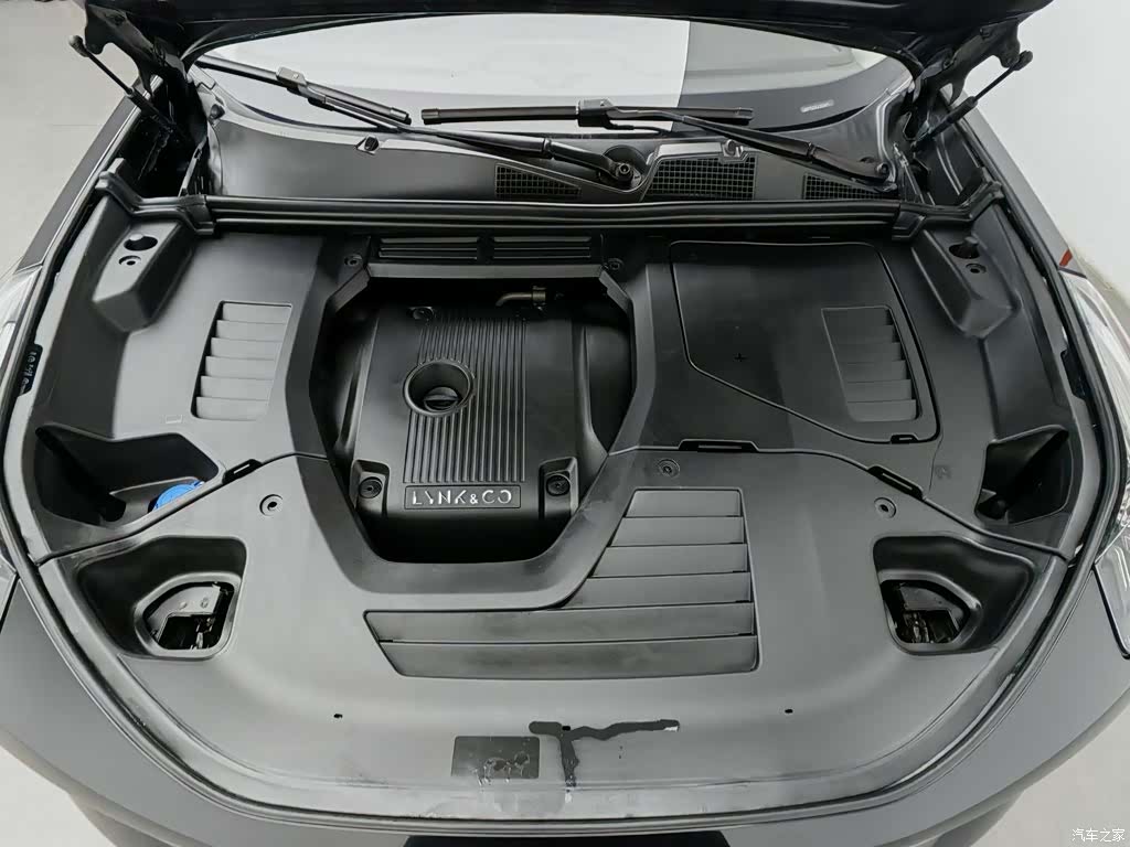 Lynk & Co 01, 2018 6