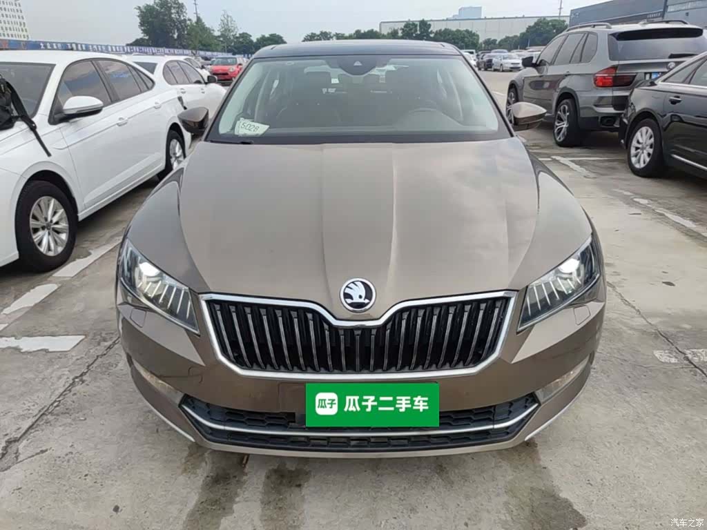 Skoda Superb, 2016 3