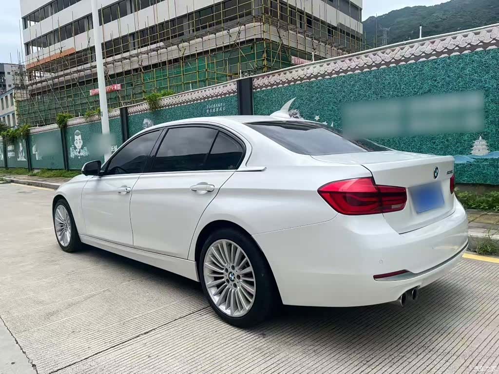 BMW 3 Series, 2018 все фото