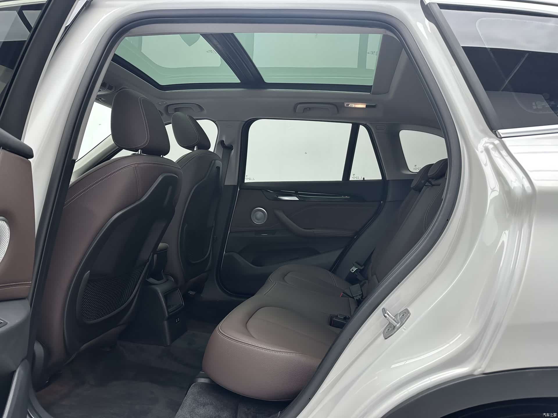 BMW X1, 2023 6