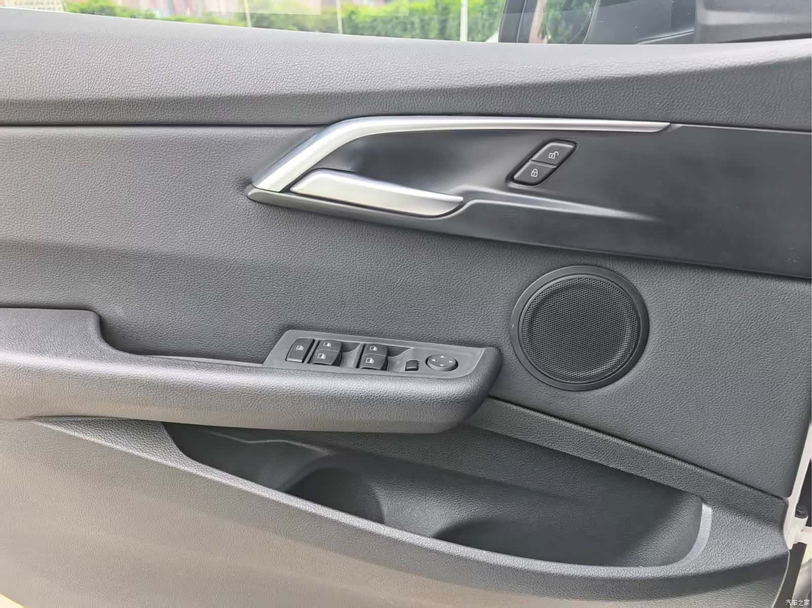 BMW 1 Series, 2019 14