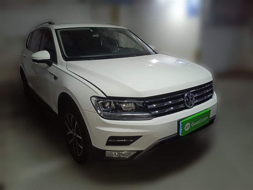 Volkswagen Tiguan L