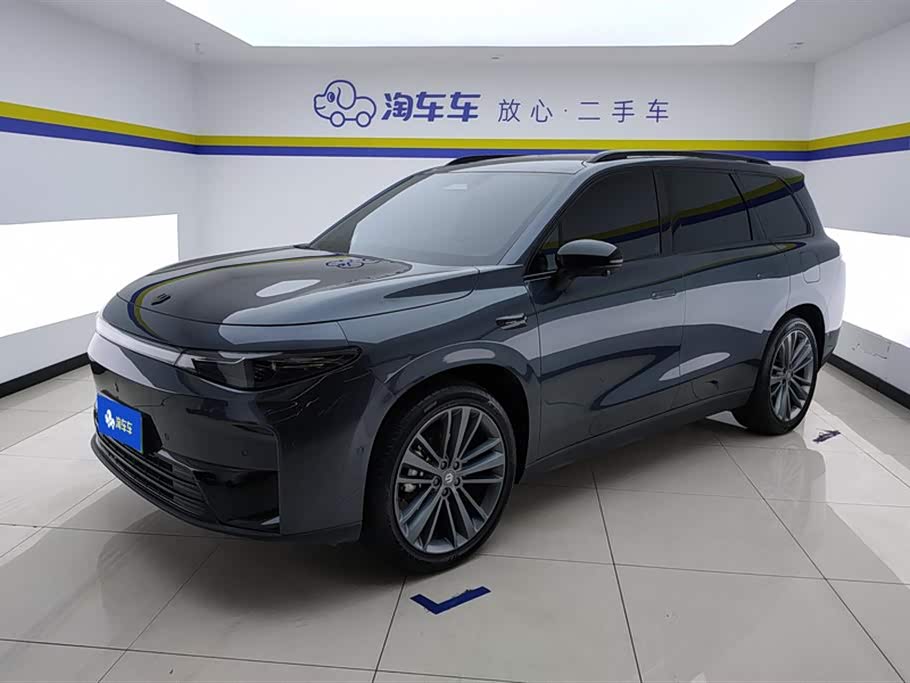 Leapmotor C16