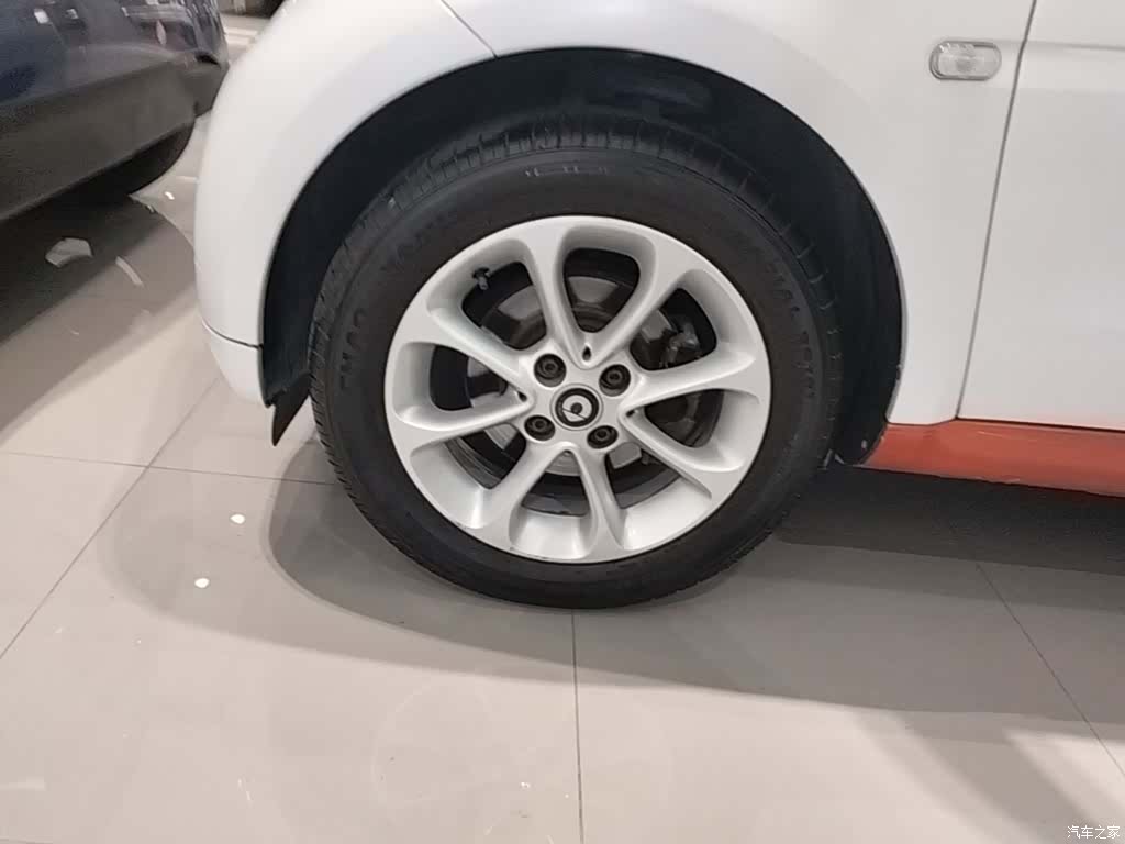 Smart Fortwo, 2018 23