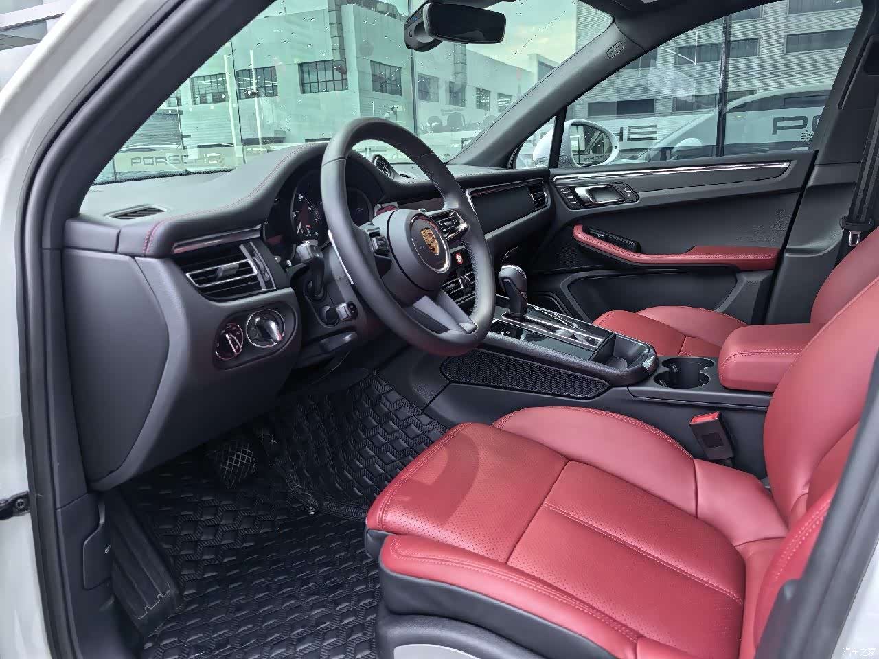 Porsche Macan, 2024 20