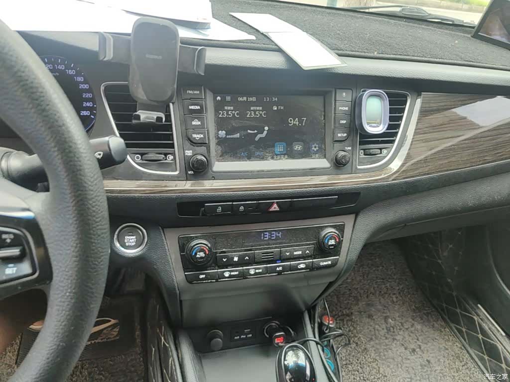 Hyundai GLS, 2017 13