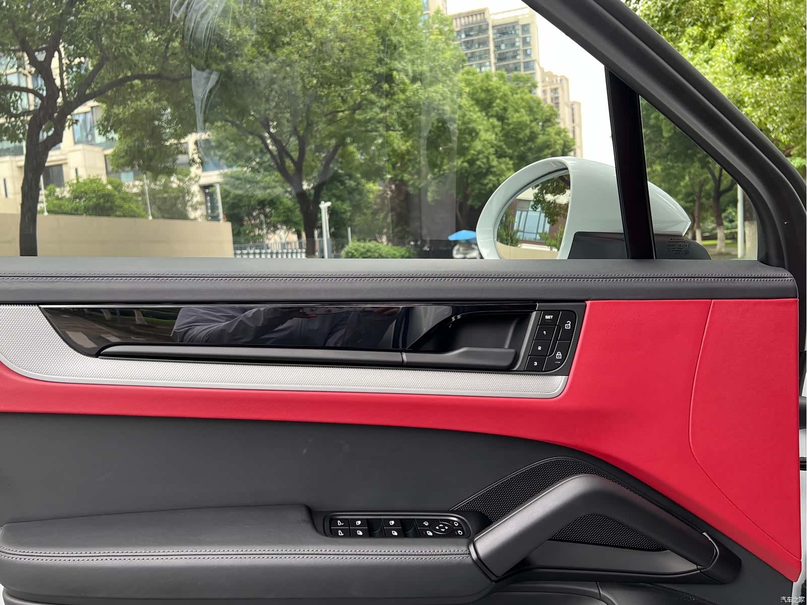 Porsche Cayenne, 2025 14