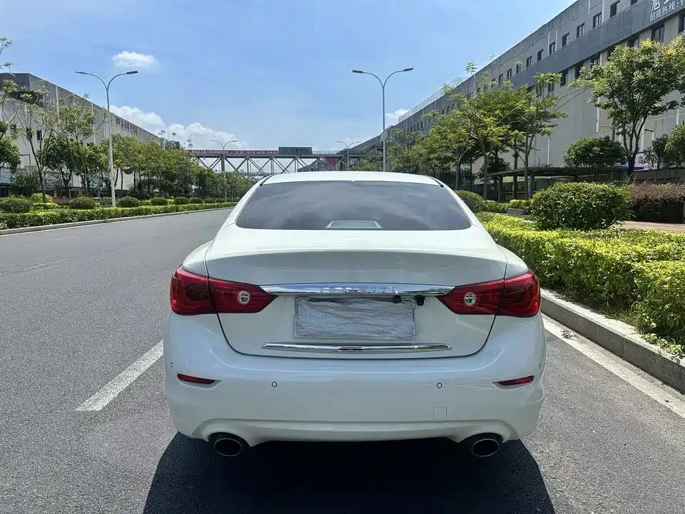 Infiniti Q50L Infiniti Q50L