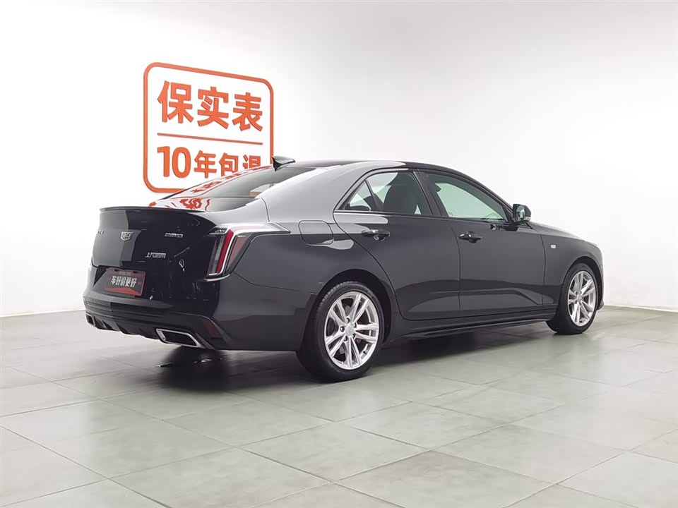 Cadillac CT4