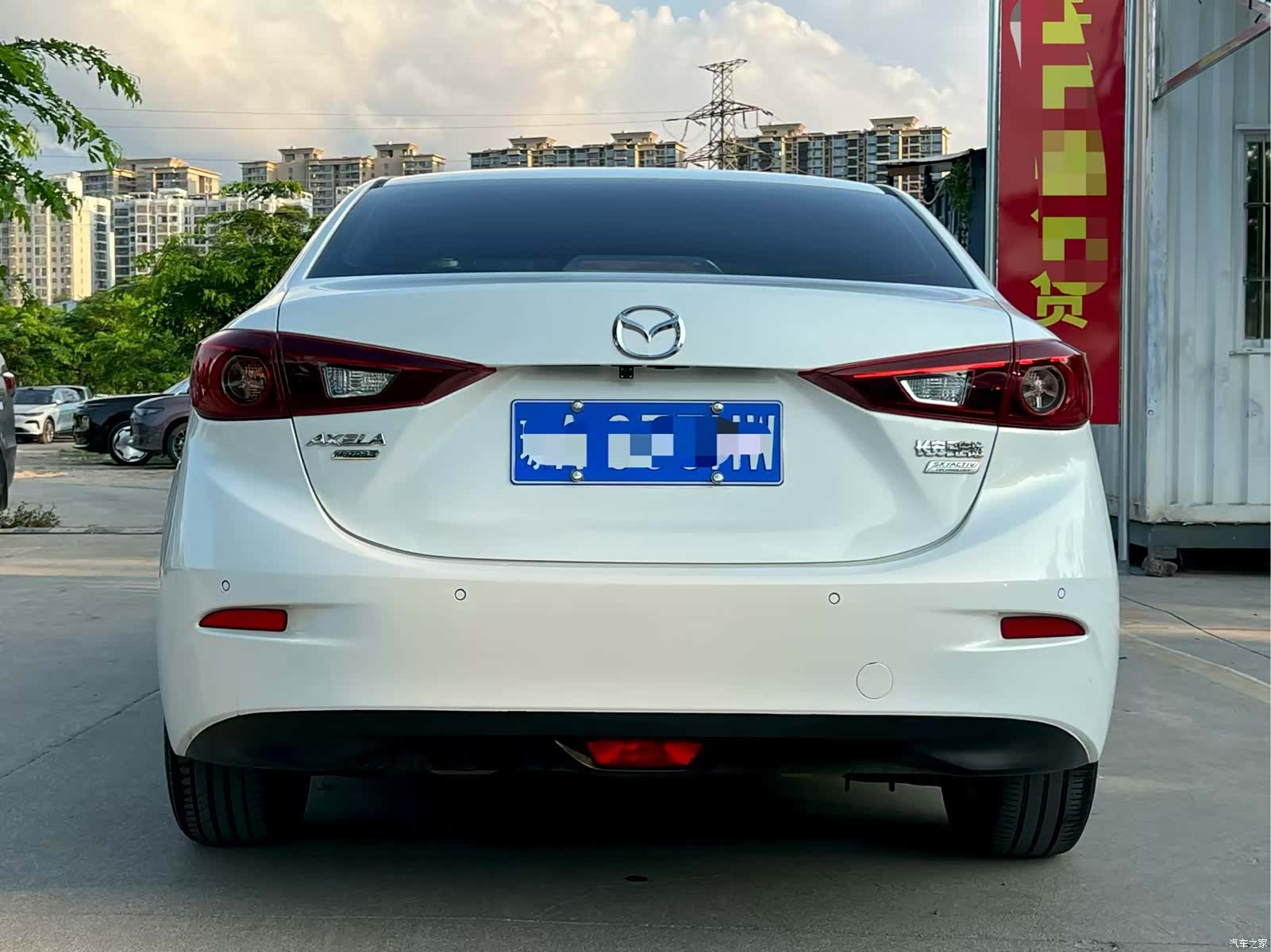 Mazda Mazda3, 2017 8