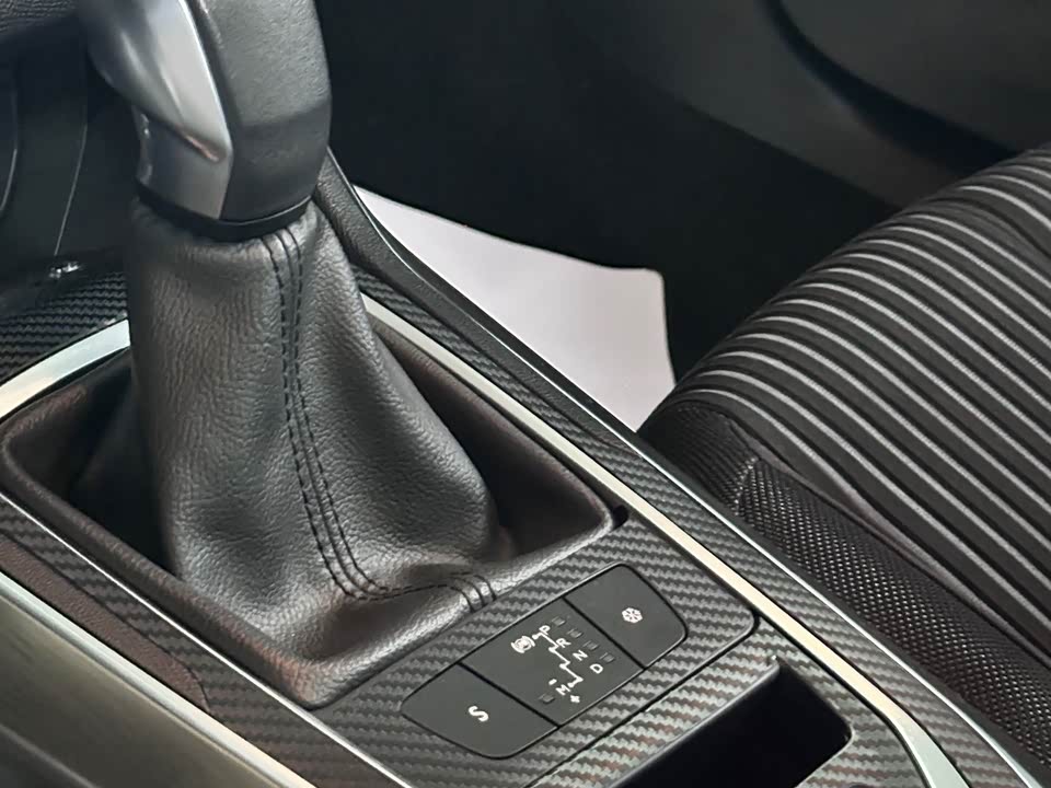 Peugeot 408 Peugeot 408