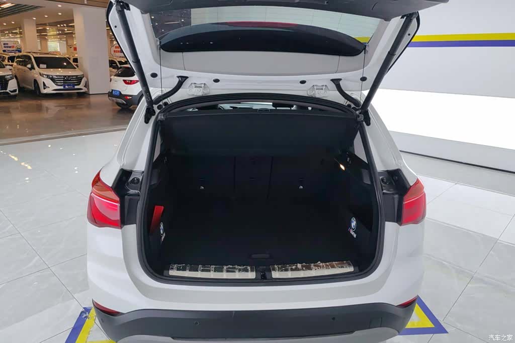 BMW X1, 2018 4