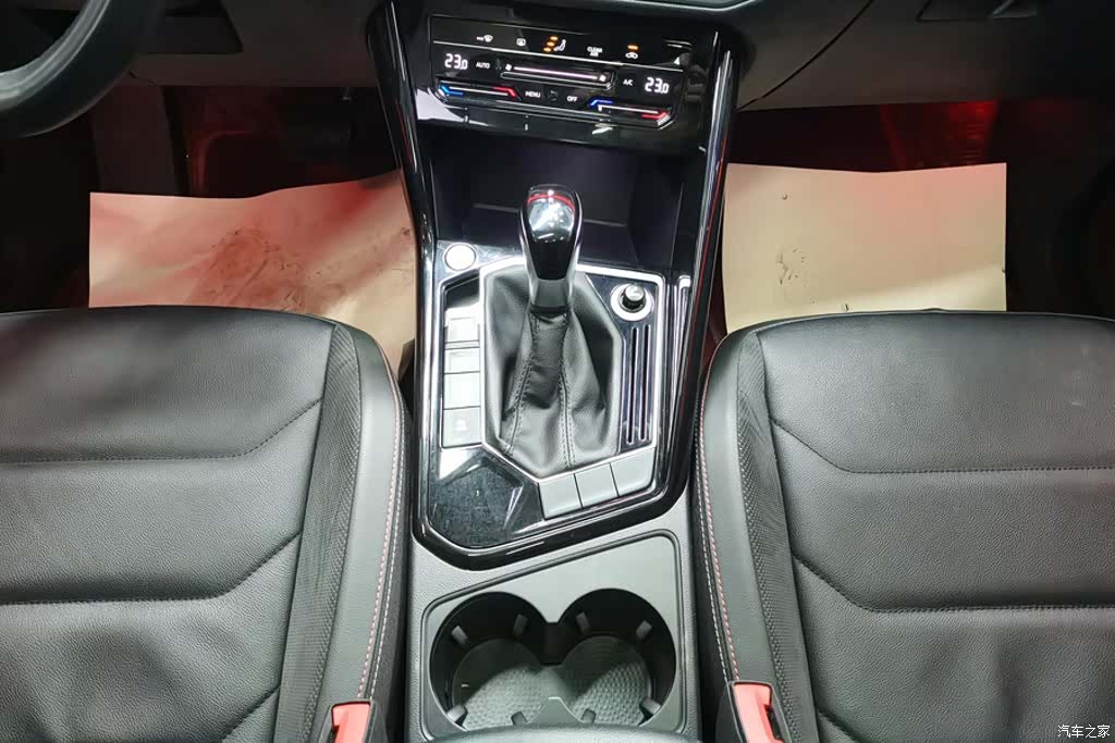 Volkswagen Tayron, 2021 16