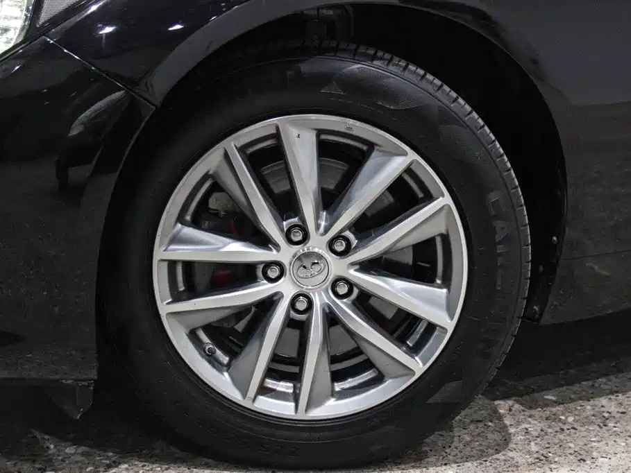 Infiniti Q50L Infiniti Q50L