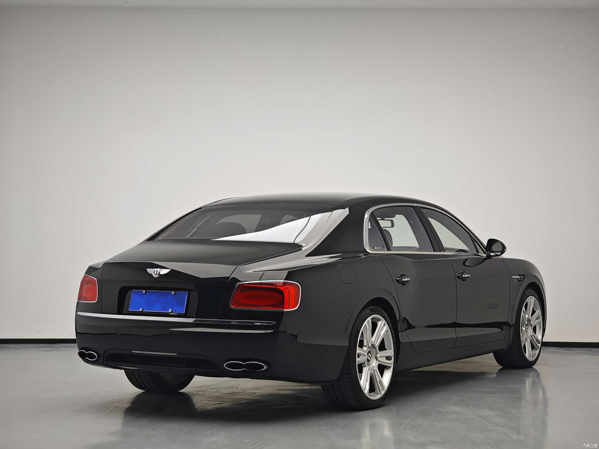 Bentley Flying Spur, 2015 6