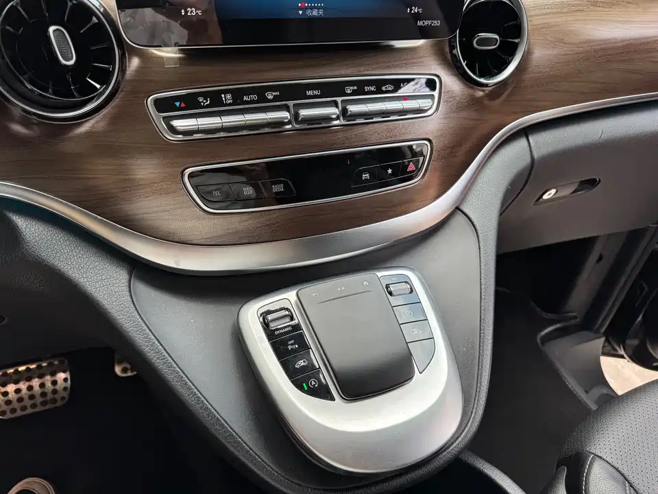 Mercedes-Benz V-class Mercedes-Benz V-class