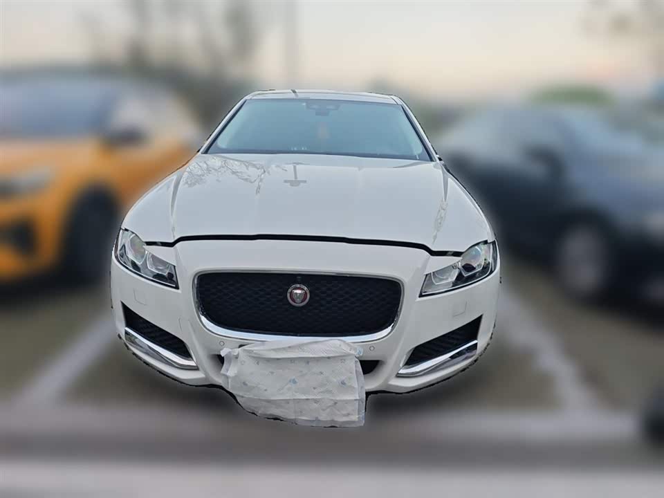 Jaguar XFL