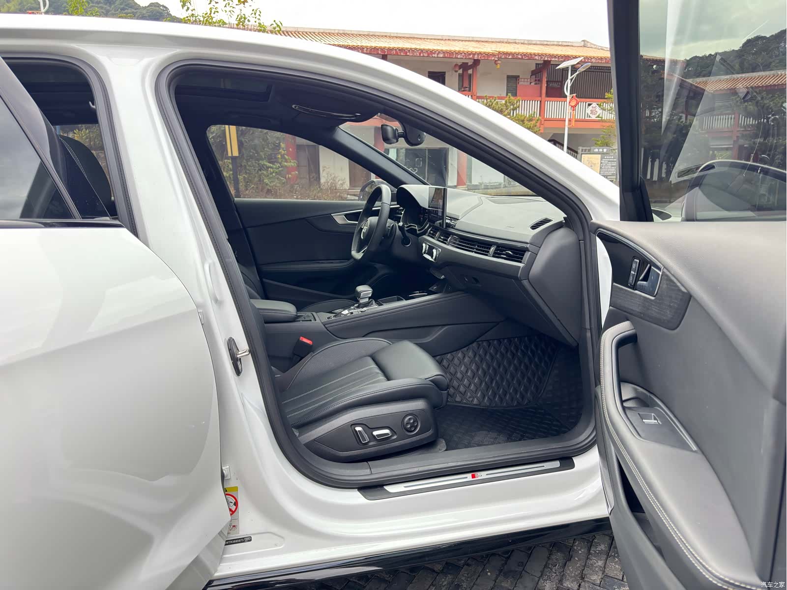 Audi A4L, 2025 17