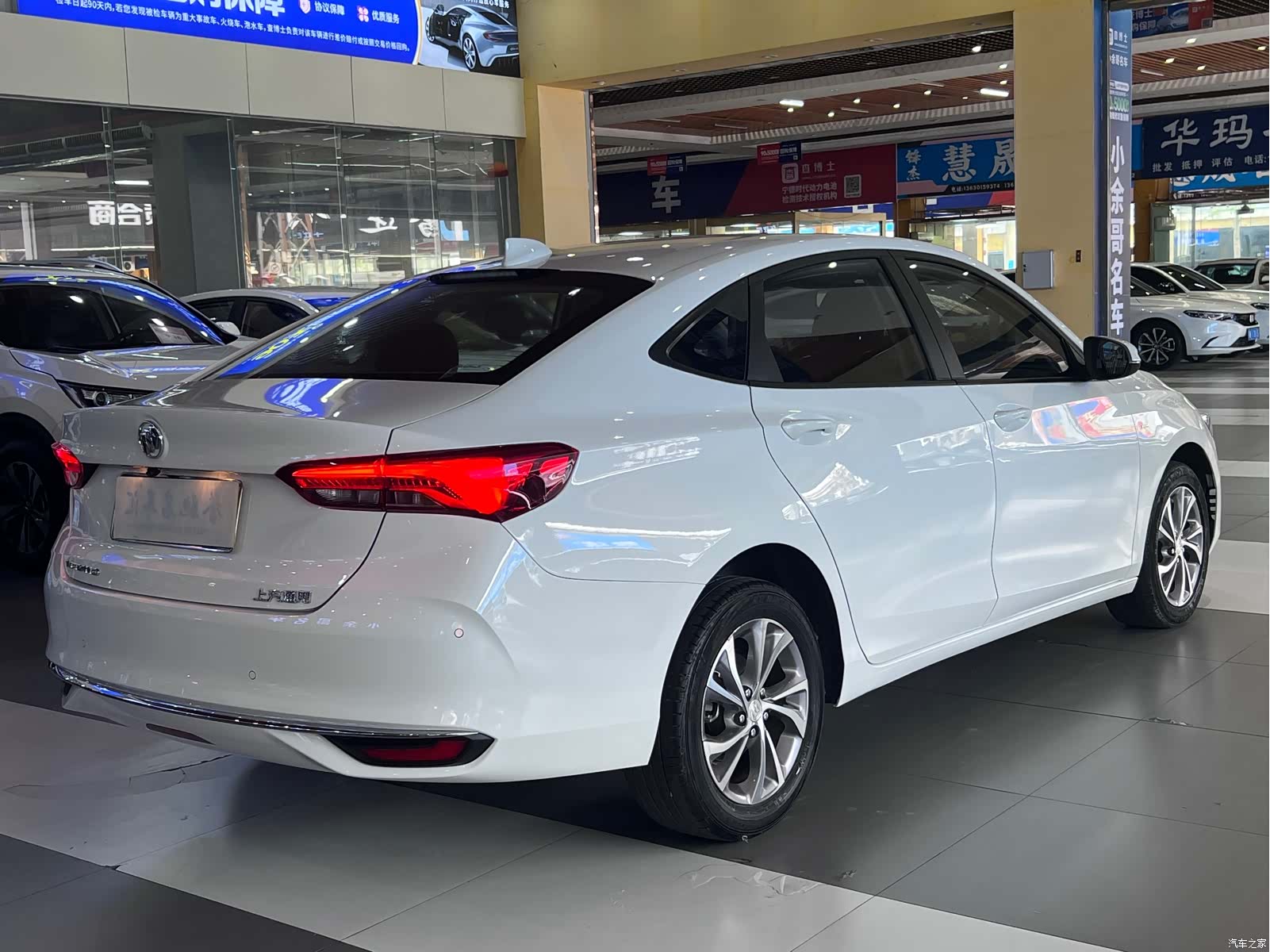Buick Verano, 2022 4