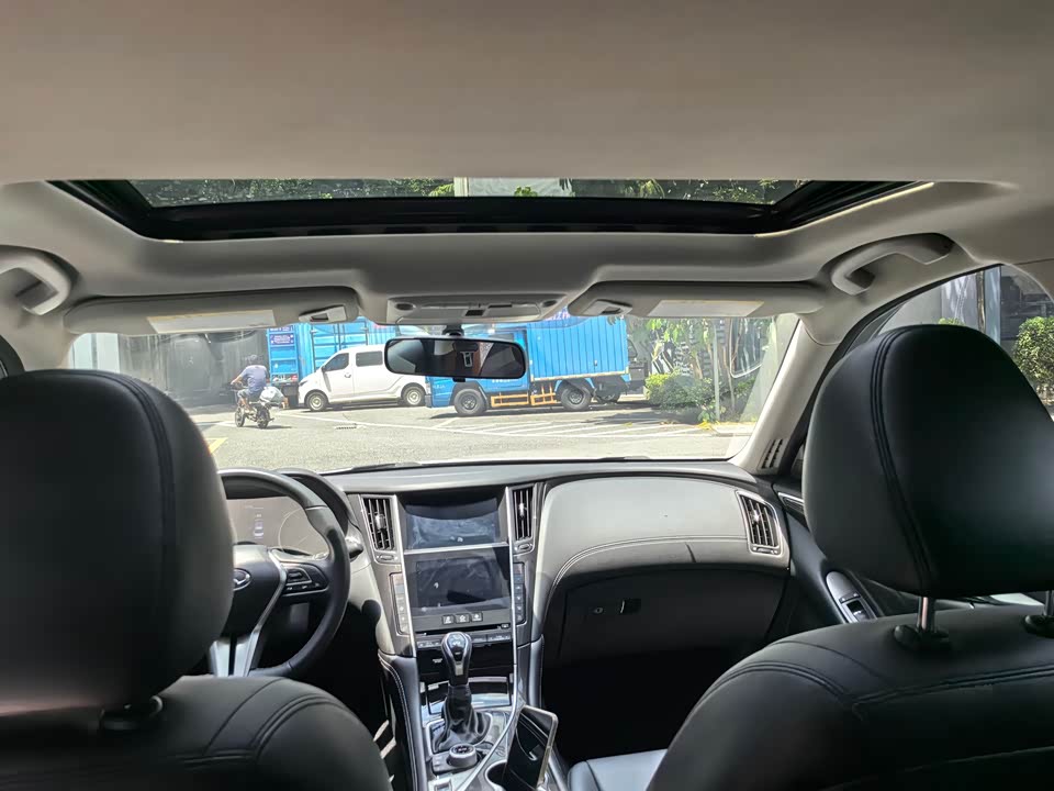Infiniti Q50L Infiniti Q50L