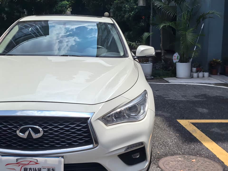 Infiniti Q50L Infiniti Q50L