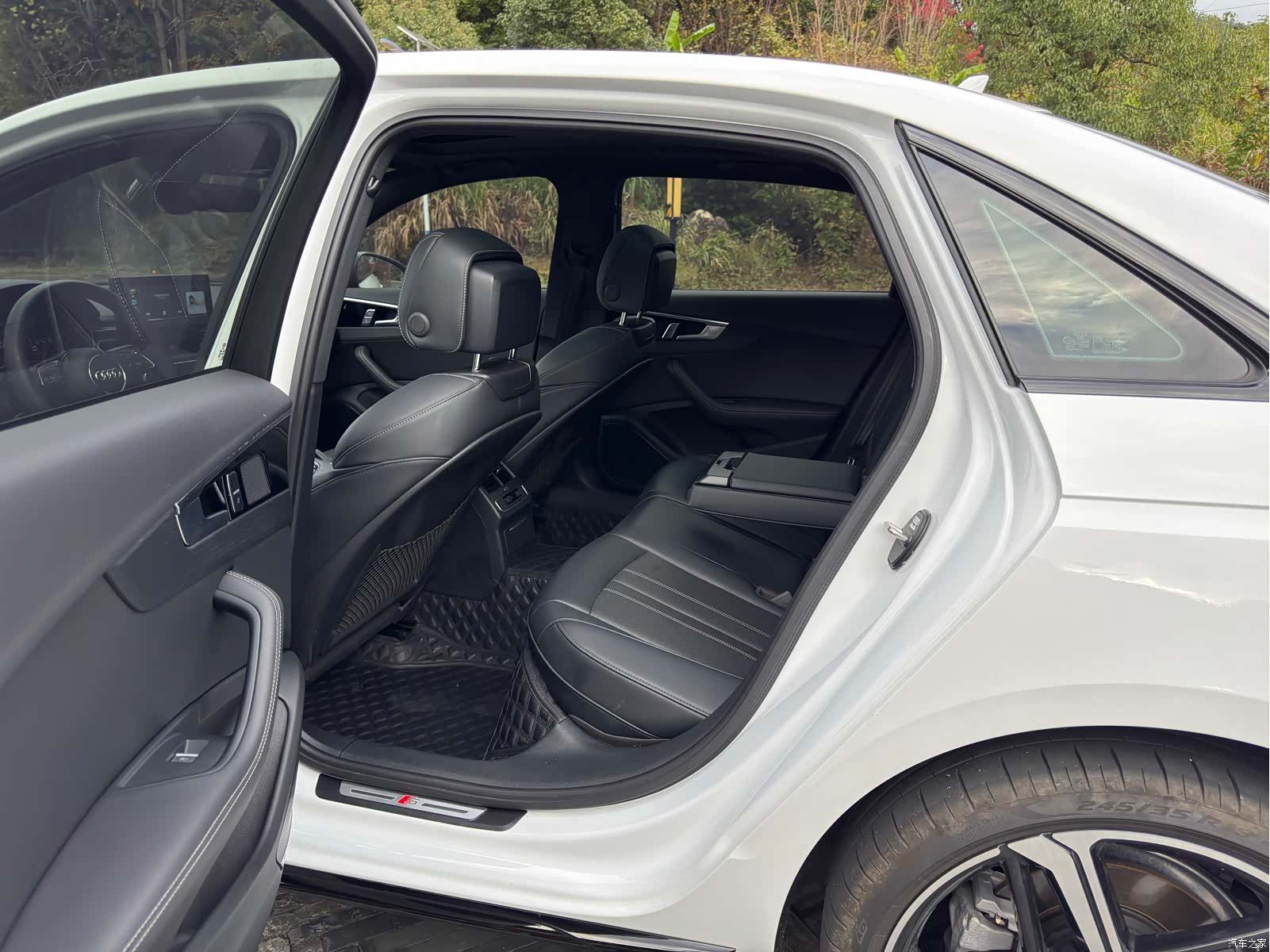 Audi A4L, 2025 18