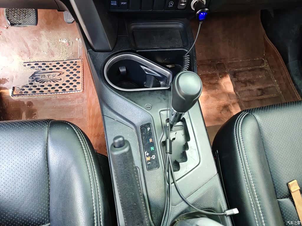 Toyota RAV4, 2018 11