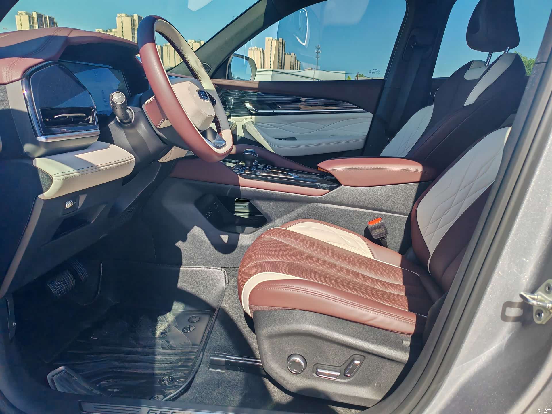 Geely Xingyue L, 2022 11