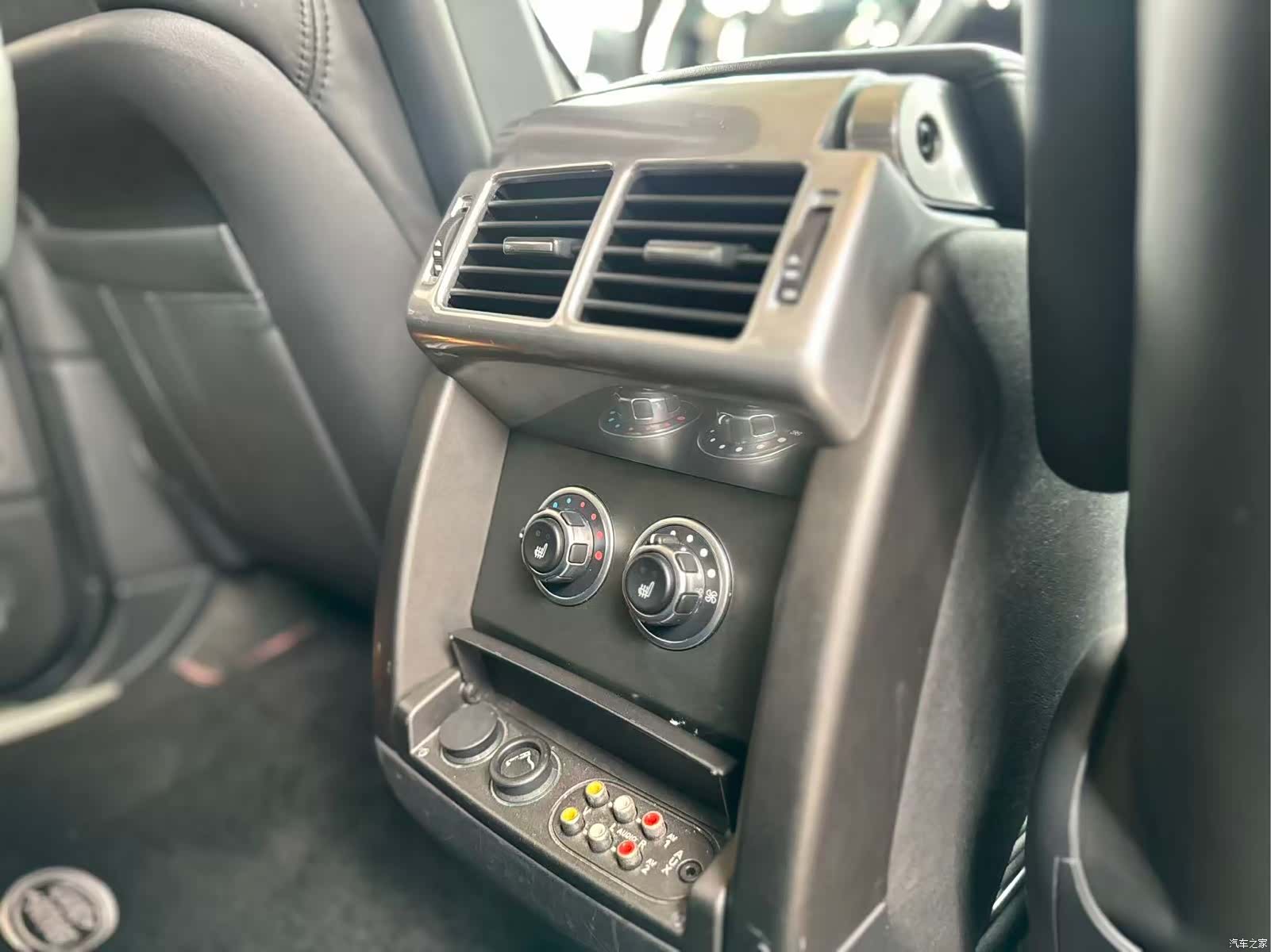 Land Rover Range Rover, 2011 14