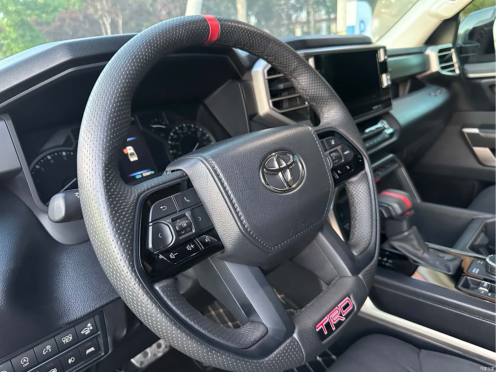 Toyota Tundra, 2023 12