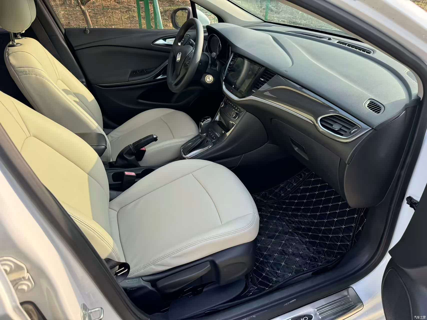 Buick Verano, 2016 10