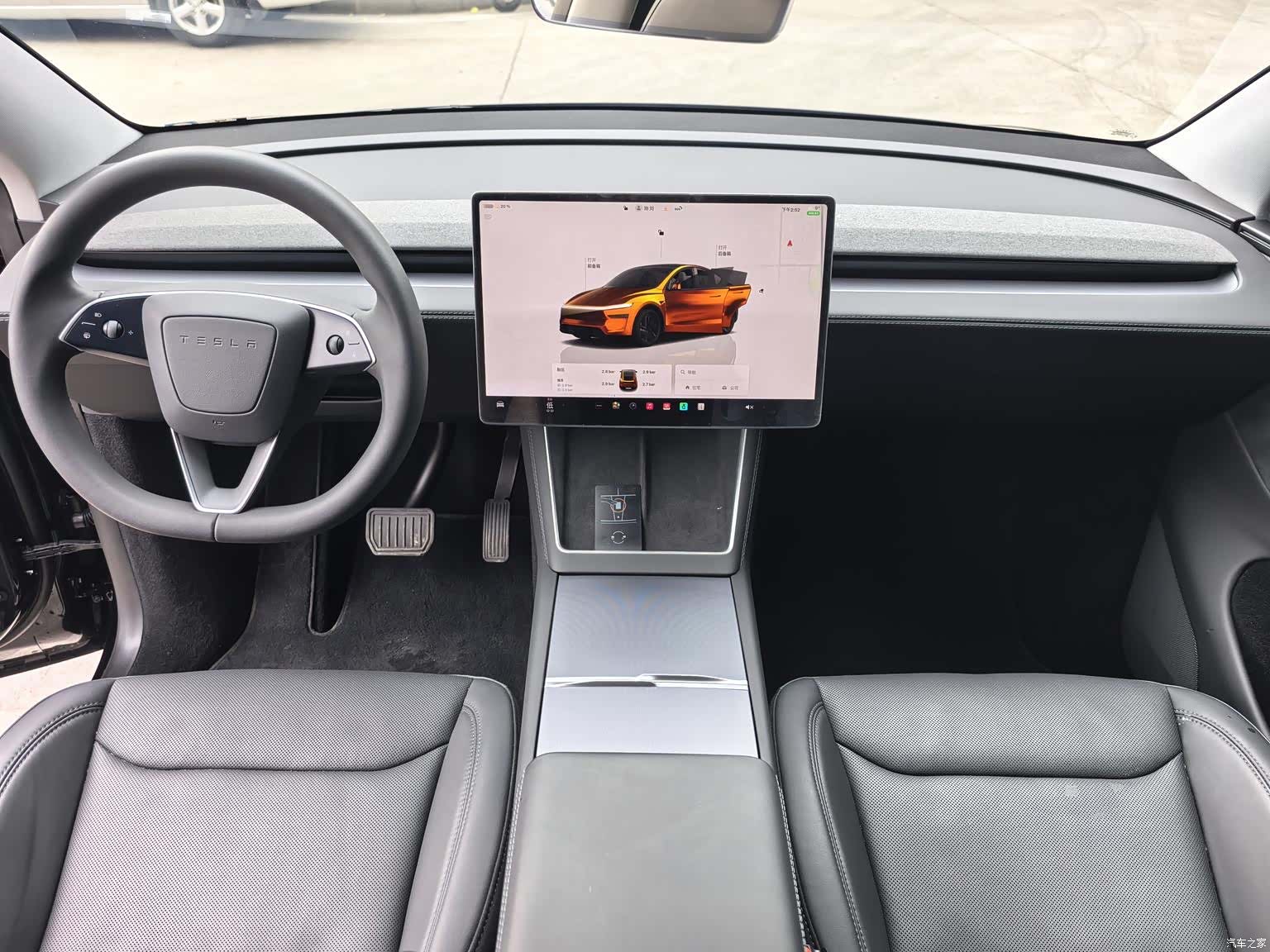 Tesla Model Y, 2025 все фото