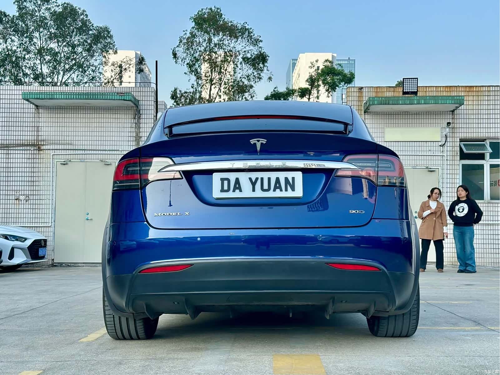 Tesla Model X, 2016 16