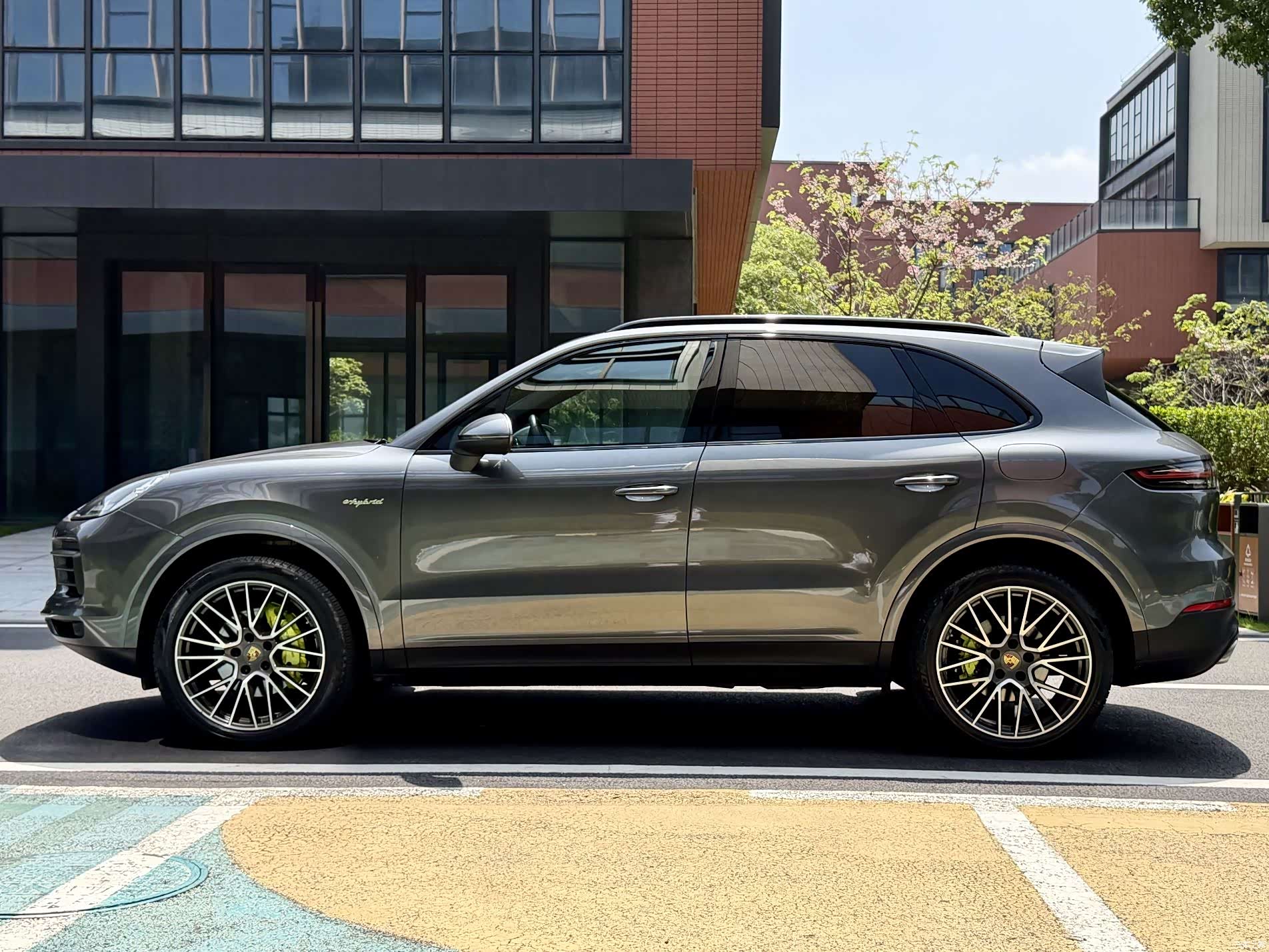 Porsche Cayenne, 2021 16