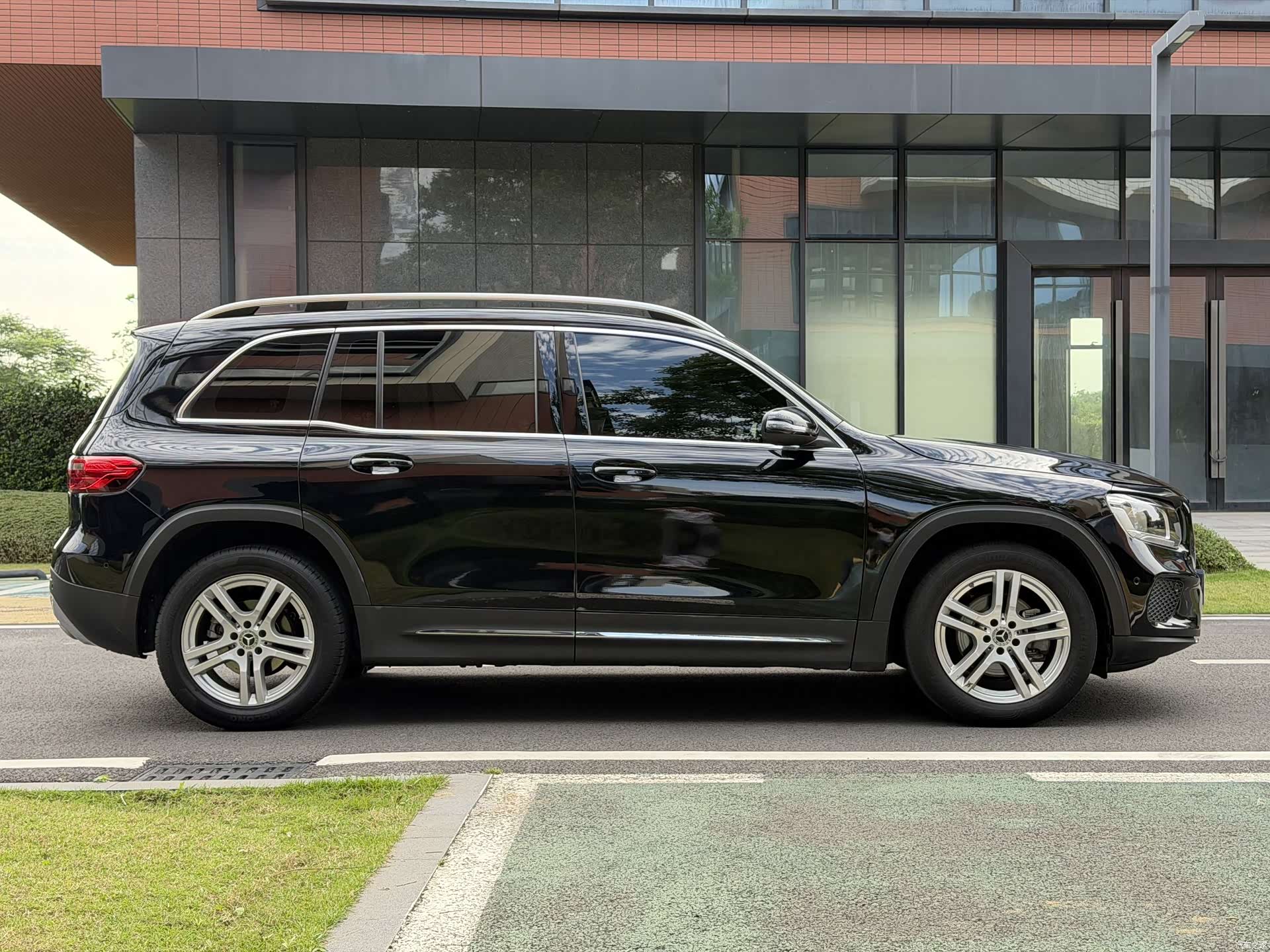 Mercedes-Benz GLB, 2022 4