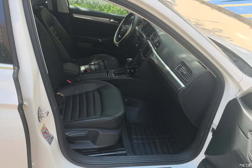 Volkswagen Lamando, 2017 8
