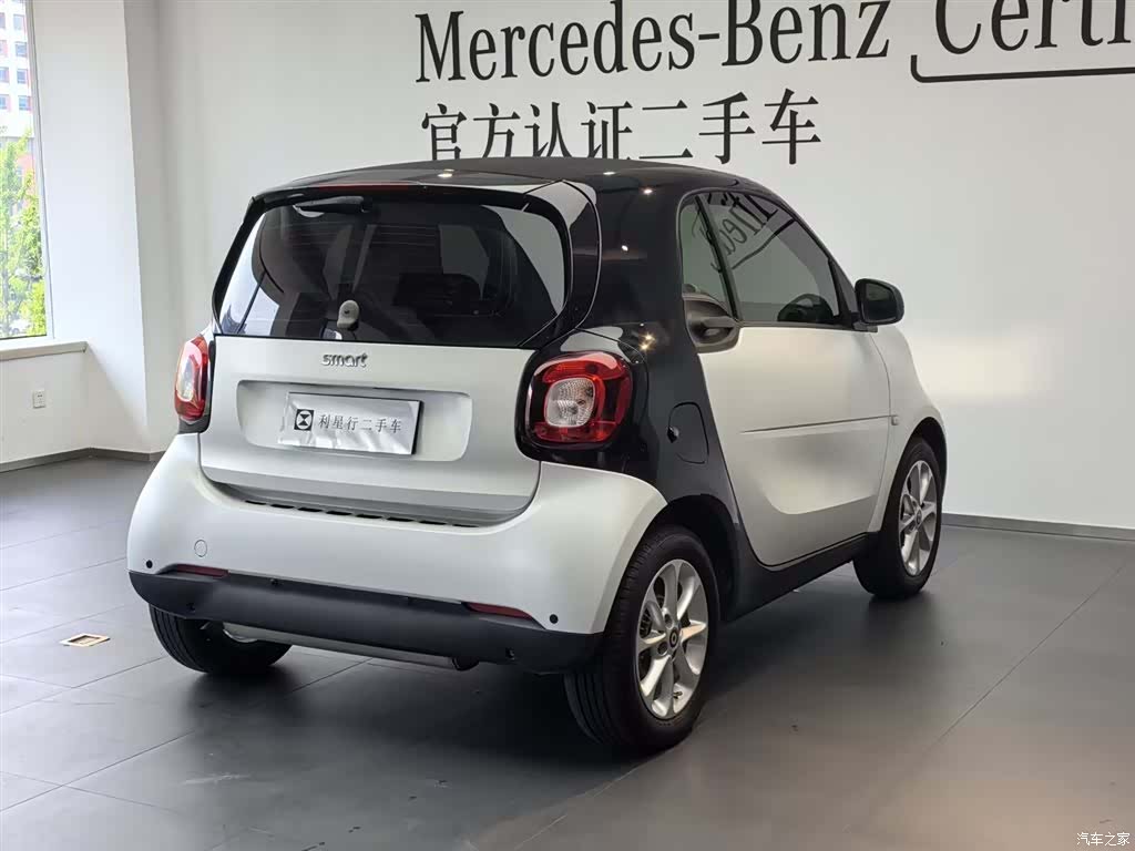 Smart Fortwo, 2017 все фото