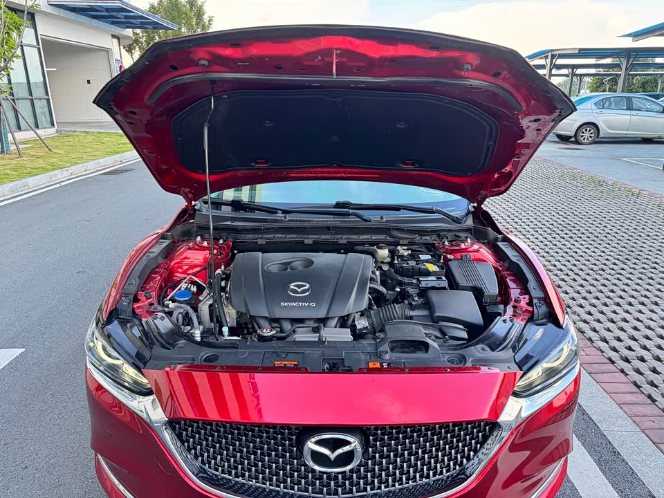 Mazda Atez