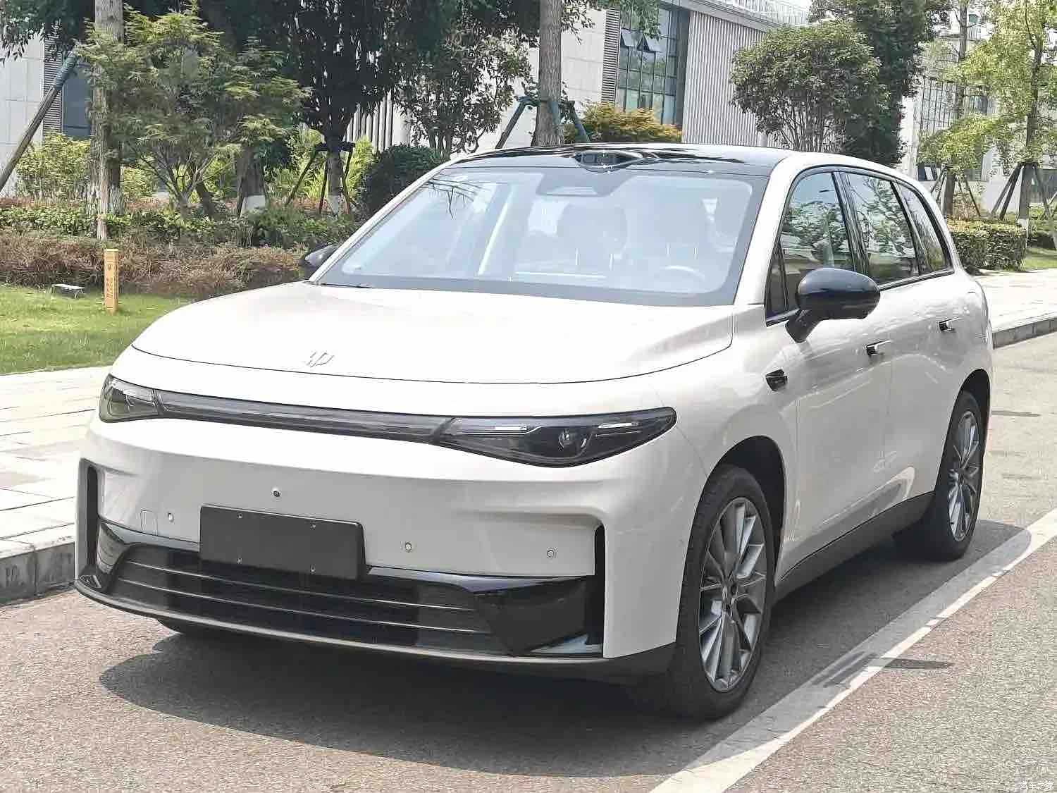 Leapmotor C10, 2025 1