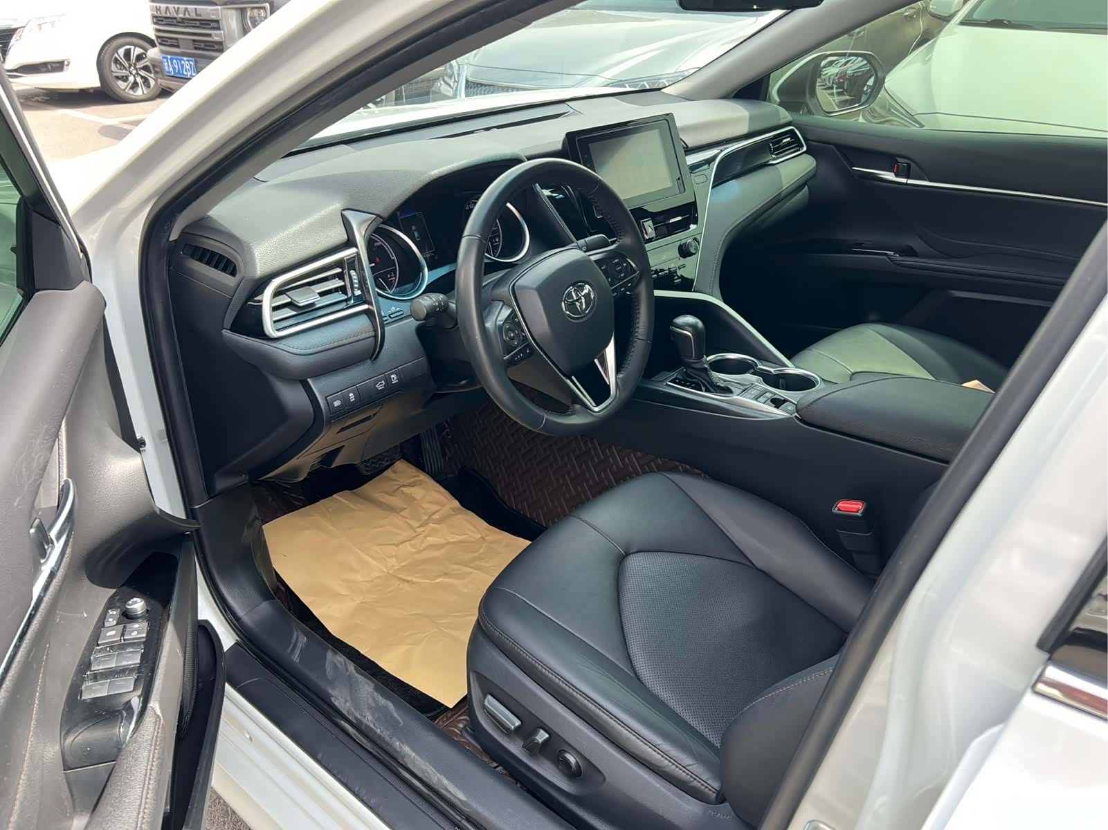 Toyota Camry, 2022 8